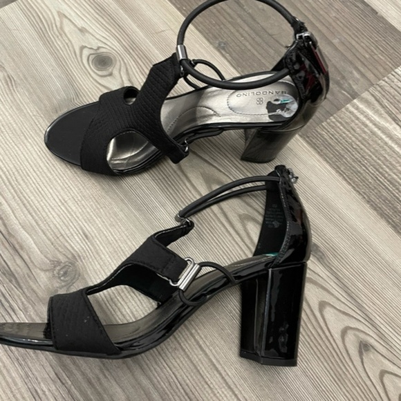 Bandolino Black Quilted Strappy Block Heels 8 - Picture 7 of 7